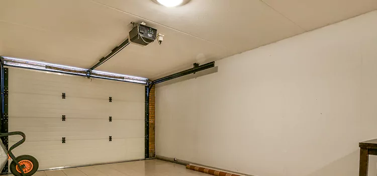 Top-Rated Garage Door Opener Installation in Terrebonne, QC